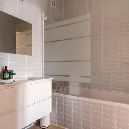 Lägenhet La Marcellin - Magnifique T3 Avec Garage Et Balcon 7